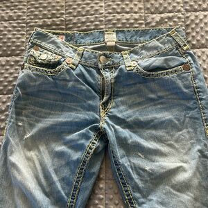 True Religion Ricky Jeans Men's Size 38

Lighter wash
Used condition